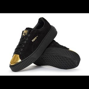 PUMA Suede Platform Gold Women's Sneakers
